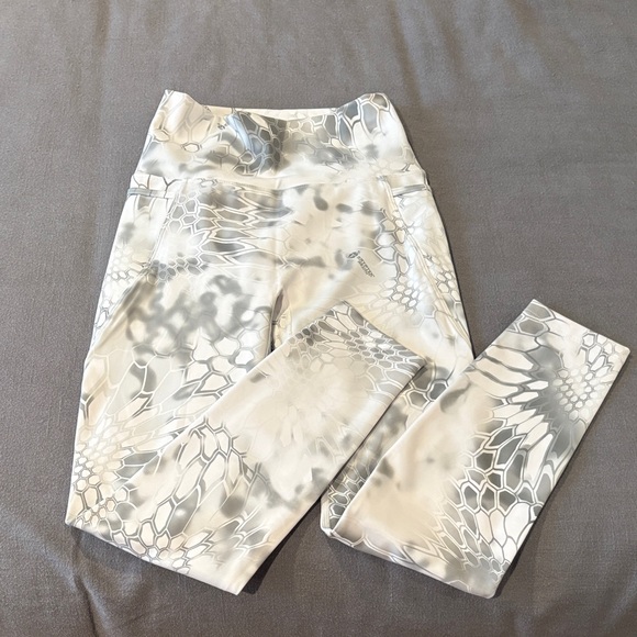 Born Primitive Pants - Born Primitive DigiCam Leggings